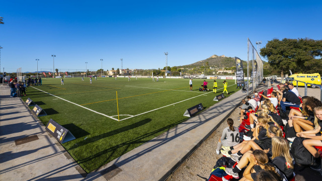Centro de deportes y servicios de Cala Millor
