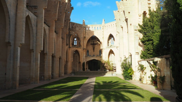 Son Servera