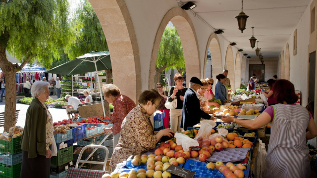 Weekly market in Sant Llorenç des Cardassar